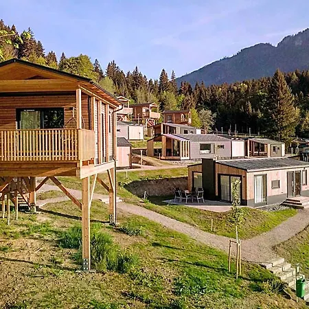 Hotel Modern With Air Conditioning Kotschach-Mauthen
